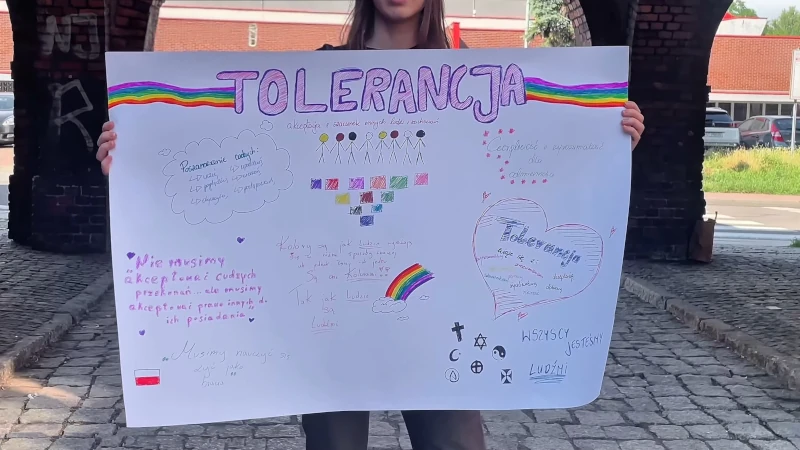 Droga młodych ku tolerancji